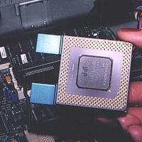 CPU